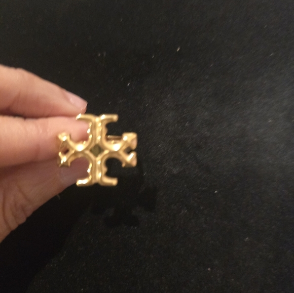 Fashion Gold Logo Ring - Picture 2 of 7